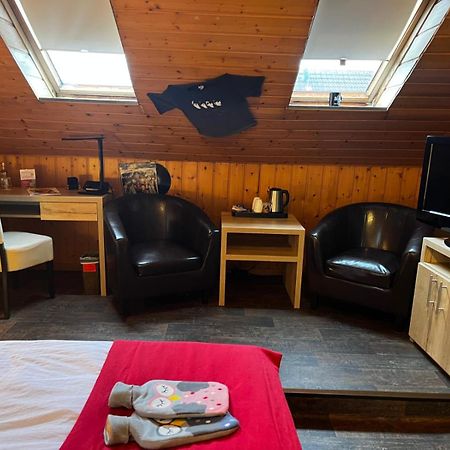 Henblas Hotel Neuenrade المظهر الخارجي الصورة