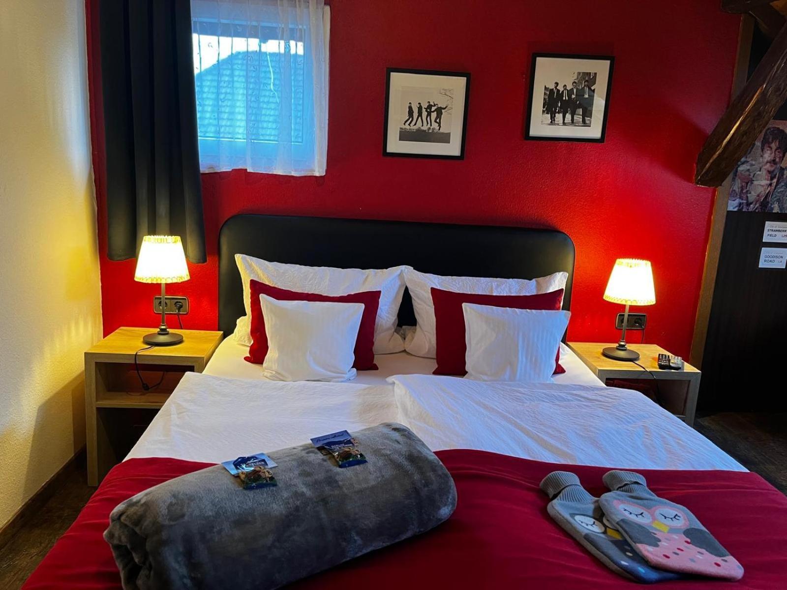 Henblas Hotel Neuenrade المظهر الخارجي الصورة