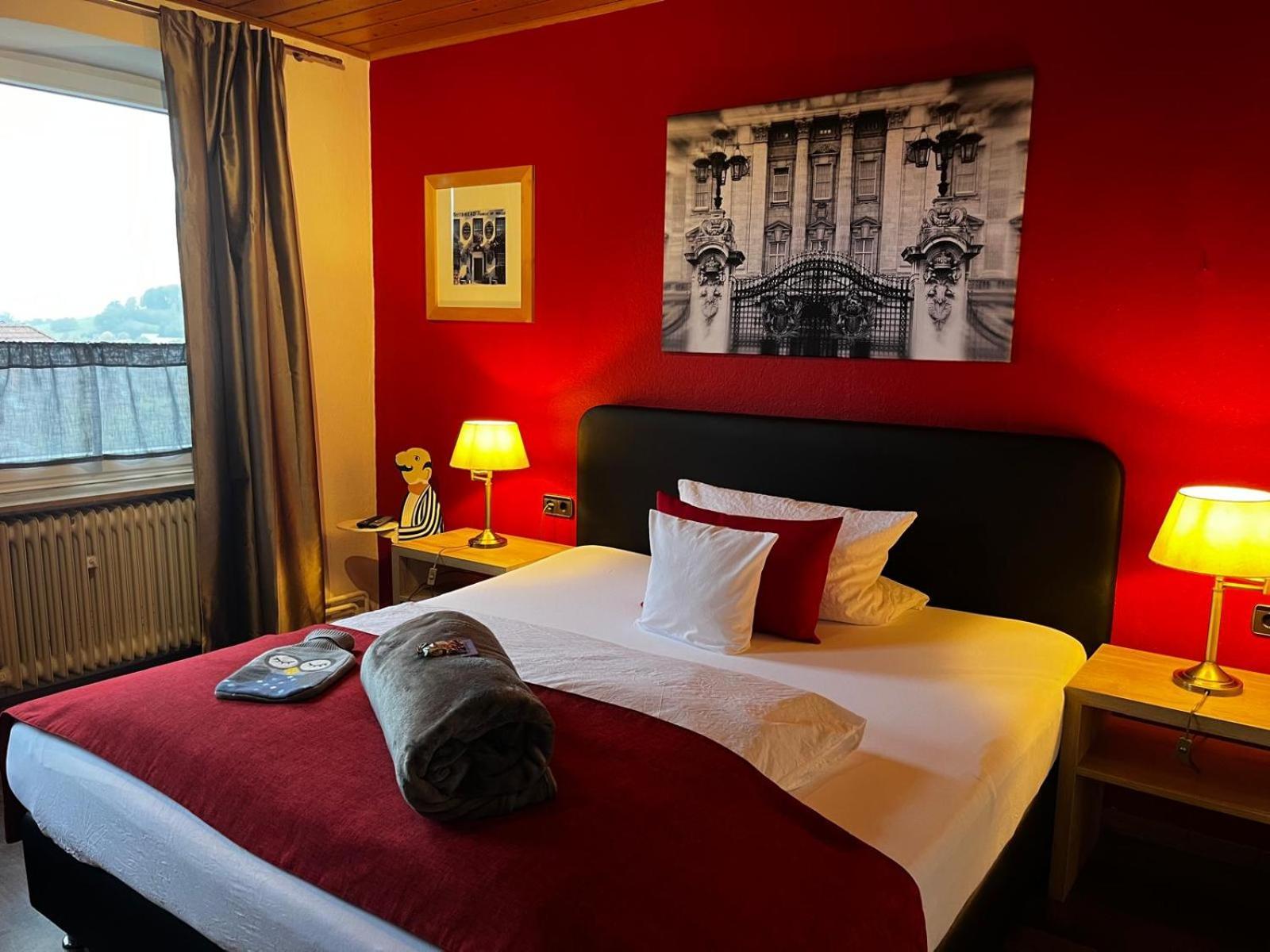 Henblas Hotel Neuenrade المظهر الخارجي الصورة